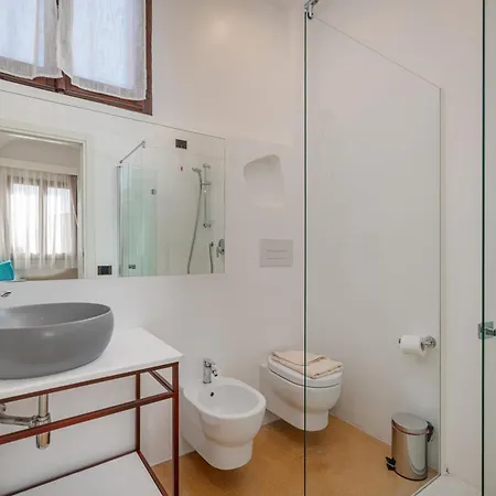 Guest house Sorella Luna Boutique, Centro Di