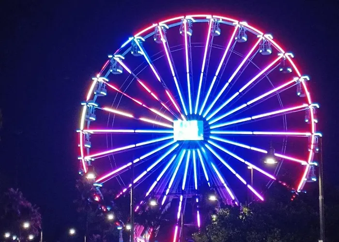 Sorella Luna Boutique, Centro Di 3*