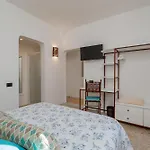 Gæstehus Sorella Luna Boutique, Centro Di 3*