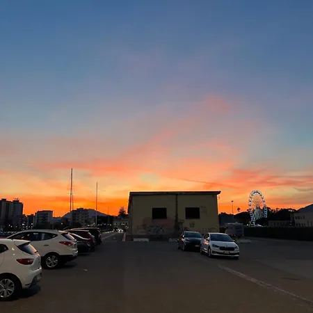 Casa de hóspedes Sorella Luna Boutique, Centro Di 3*